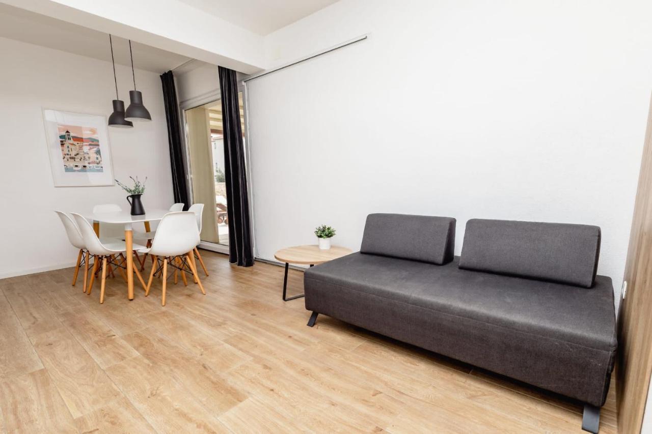 Olive Tree Apartments Vodice Esterno foto