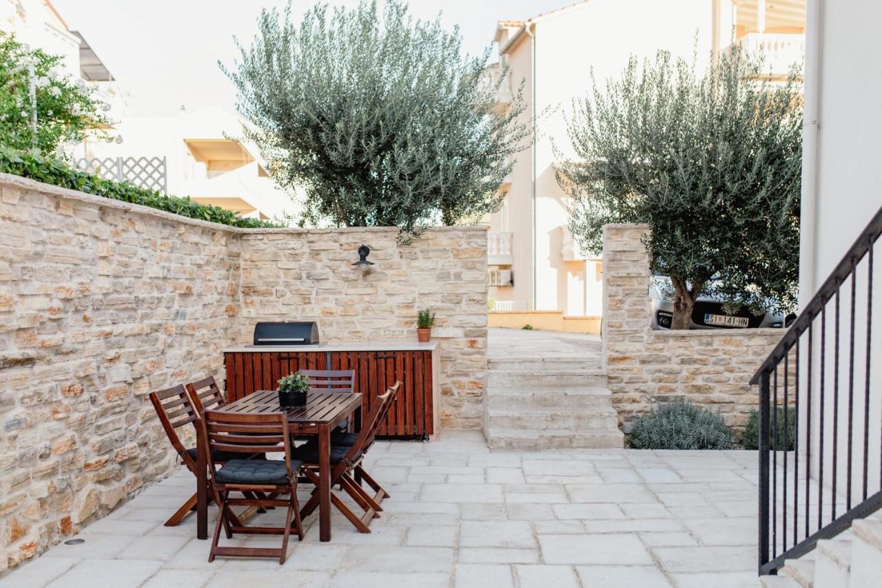 Olive Tree Apartments Vodice Esterno foto