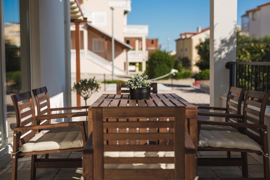 Olive Tree Apartments Vodice Esterno foto