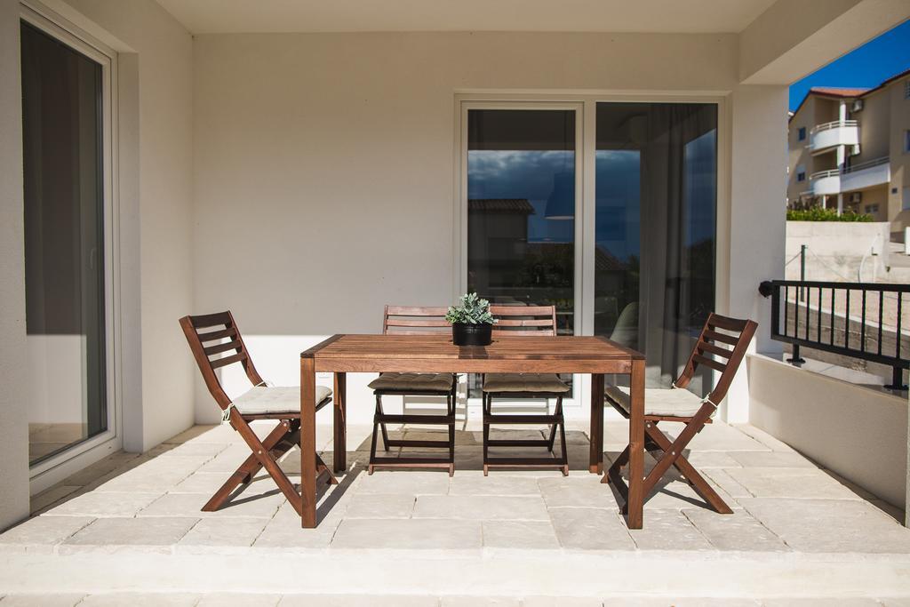 Olive Tree Apartments Vodice Esterno foto